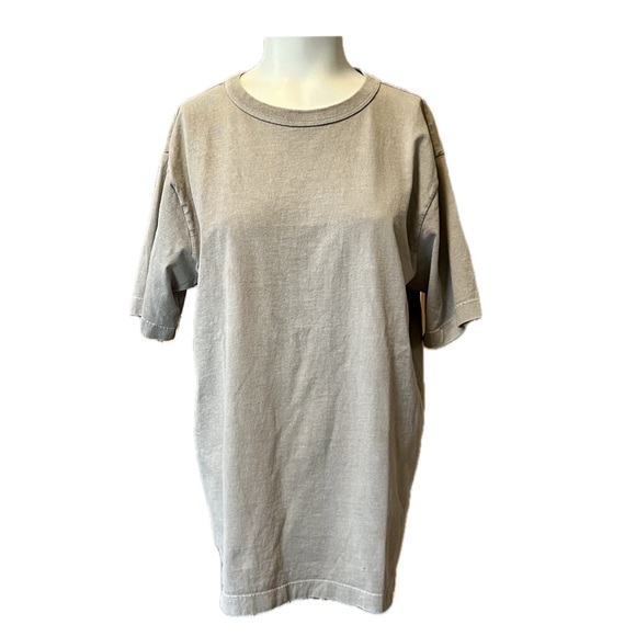 Rivet & Thread Tops - Rivet & Thread Oversized Tee